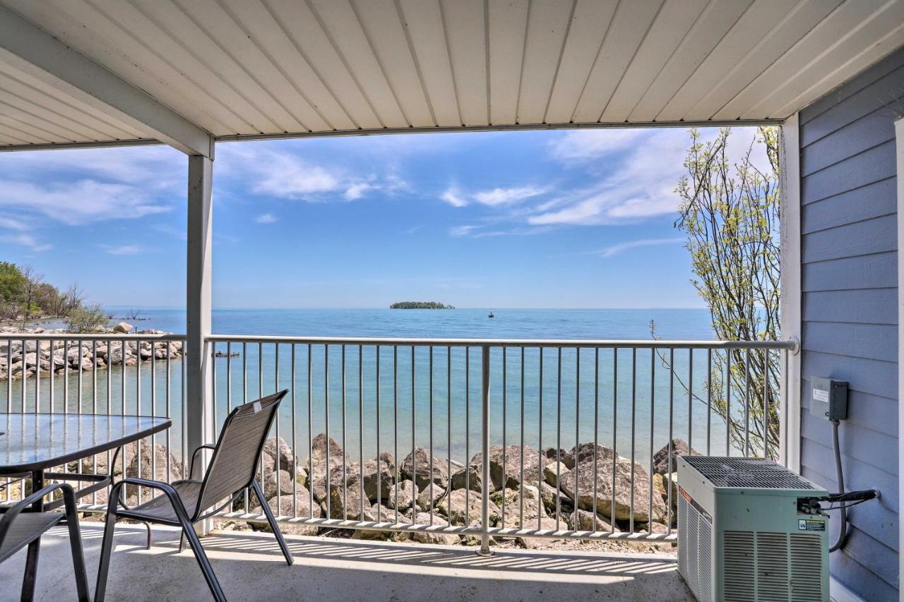 Cozy Lakefront Middle Bass Retreat With Balcony Put-in-Bay Ngoại thất bức ảnh