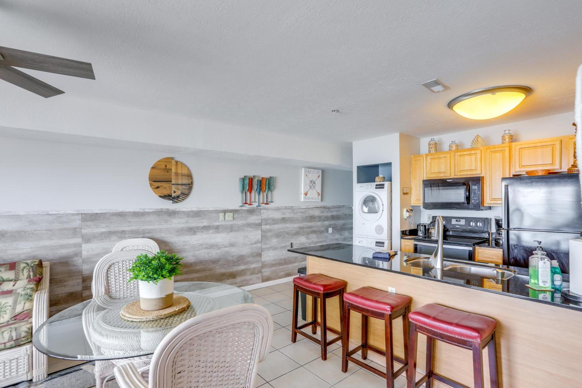 Cozy Lakefront Middle Bass Retreat With Balcony Put-in-Bay Ngoại thất bức ảnh